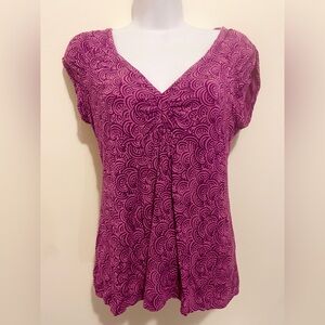 Banana Republic Dark Pink Short Sleeve Top - Size M